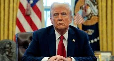 Tramp Qrenlandiya ilə bağlı israr edir