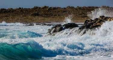 Xəzərdə dalğanın hündürlüyü 3 metrə çatdı