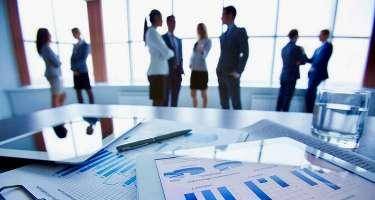 İş yerləri daha çox özəl sektorda olmalıdır - İqtisadçı