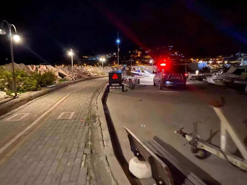 Çanaqqalanın Ayvacık Bölgəsində Dəhşətli Tapıntı: Liman Ətrafında Bir Nəfər Ölü Tapılıb