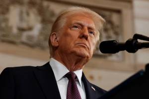 Tramp: Çin və ABŞ neft-qaz alışı üzrə böyük sövdələşməyə gedə bilər