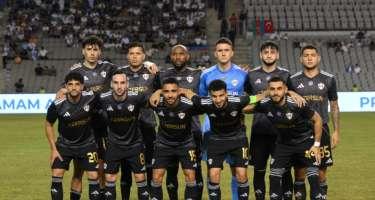 ​“Qarabağ” tarixi qələbəyə görə futbolçuları mükafatlandırdı - Məbləğ Xəbər şəkili