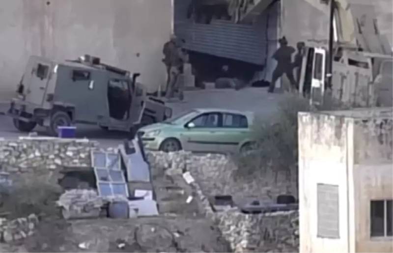 Fələstin Dramı: İsrail Qüvvələri Ceninndə Təslim Olan İki Şəxsi Vuraraq Öldürdü