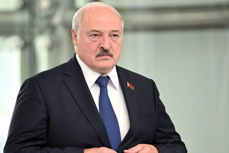 Lukaşenko ABŞ ilə razılaşmalar çərçivəsində 31 Ukrayna vətəndaşını əfv edib