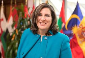 TAP-la qaz tədarükü onun qiymətini istehlakçılar üçün daha proqnozlaşdırıla bilən edib - Brenda Şaffer Xəbər şəkili