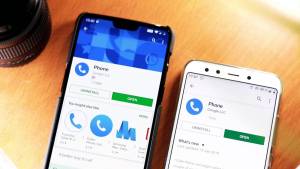 Google Telefon Proqramına "Zəngin Səbəbi" və Təcili Yardım Xüsusiyyəti Gəlir Xəbər şəkili