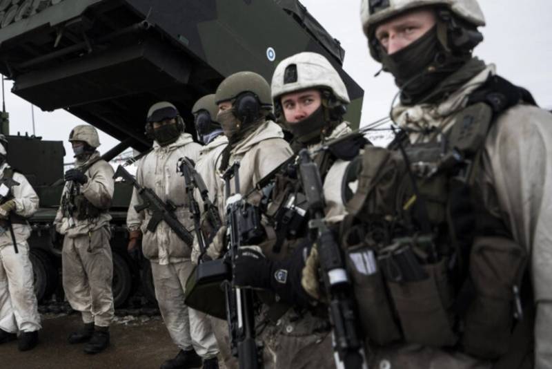 Finlandiya və Böyük Britaniya Rusiya sərhədi yaxınlığında təlimlər keçirir