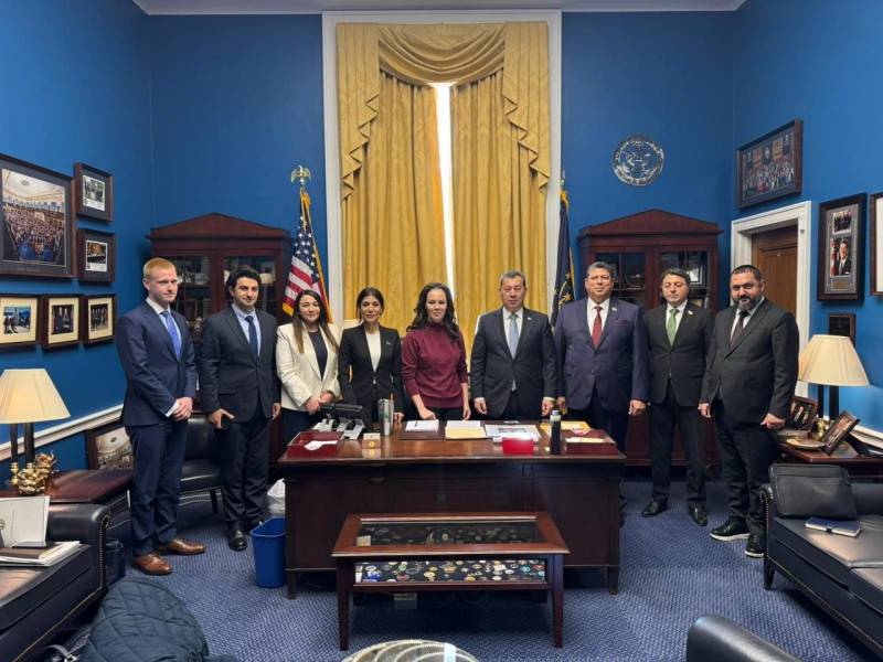 Azərbaycan nümayəndə heyəti ABŞ-də səfərdədir (FOTO)