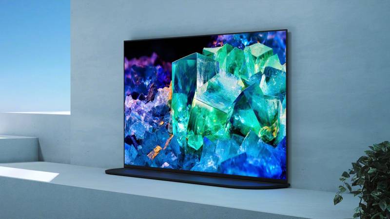 OLED Texnologiyasında İnqilab: İsveçrə Alimləri İnsan Hüceyrəsindən 100 Dəfə Kiçik Nano-OLED-lər Yaratdı
