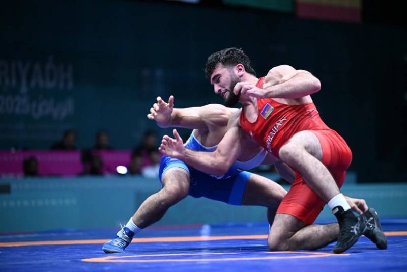 İslamiada: Azərbaycan güləşçisi gümüş medal qazanıb