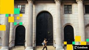 İngiltərə Bankı Stablecoin Saxlanması Üçün Müvəqqəti Limitləri Təsdiqləyir: Fərdi və Korporativ Məhdudiyyətlər