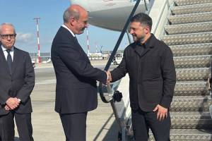 Zelenski Yunanıstana rəsmi səfər edib Xəbər şəkili