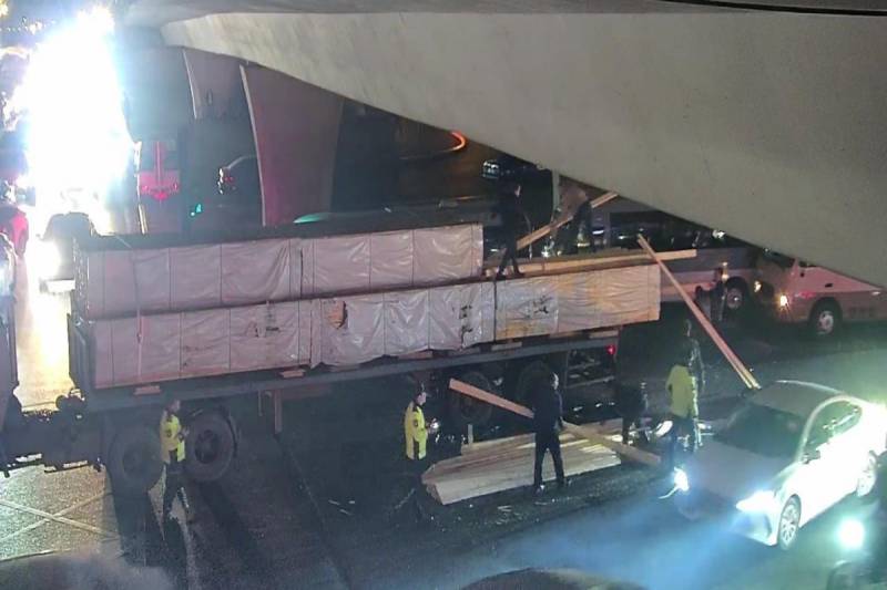 “20 Yanvar” dairəsində yaranmış sıxlıq aradan qaldırılıb - YENİLƏNİB