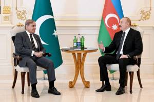 İlham Əliyevin Pakistanın Baş naziri ilə məhdud tərkibdə görüşü olub - YENİLƏNİB Xəbər şəkili
