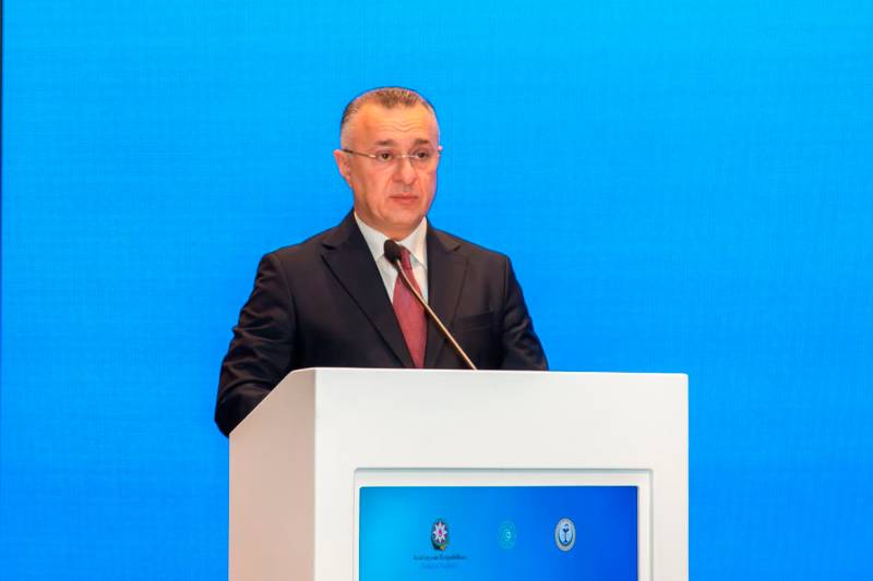 Səhiyyə naziri TDT Tibb bacısı və Mamalıq sahələri üzrə I Beynəlxalq elmi-praktik konfransında çıxış edib (FOTO)