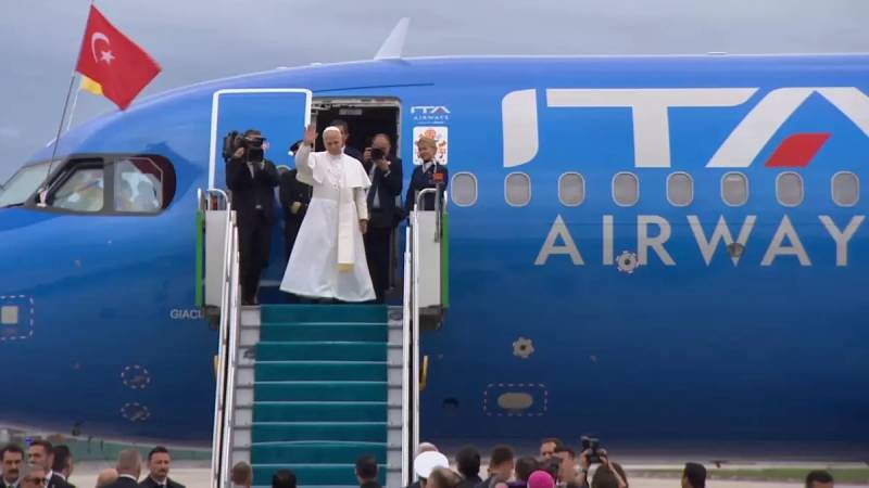 Roma Papası 14. Leonun Türkiyə Səfəri Sona Çatdı - Ankara, İstanbul və İznikdəki Proqram