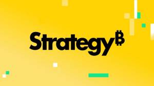 MicroStrategy (MSTR) Səhmləri 13 Ayın Ən Zəif Səviyyəsindədir, Lakin Hələ də Bitcoin Ehtiyatlarından Bahadır Xəbər şəkili