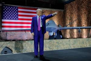 WSJ: Trampın narkotrafikə qarşı mübarizəsi müdafiə startaplarının inkişafını stimullaşdırır Xəbər şəkili