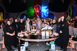 Şəhid analarının iştirakı ilə Vətən müharibəsində Zəfərin 5 illiyinə həsr olunmuş tədbir keçirilib (FOTO)