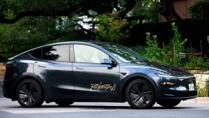 Elon Maskın Robotaksi Vədi Yerində Qalır: Hədəfdən 90% Kənarlaşma Xəbər şəkili