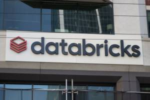 Məlumat Nəhəngi Databricks: 130 Milyard Dollarlıq Dəyərləndirmə ilə Yeni Kapital Cəlb Etmə Danışıqları Aparır