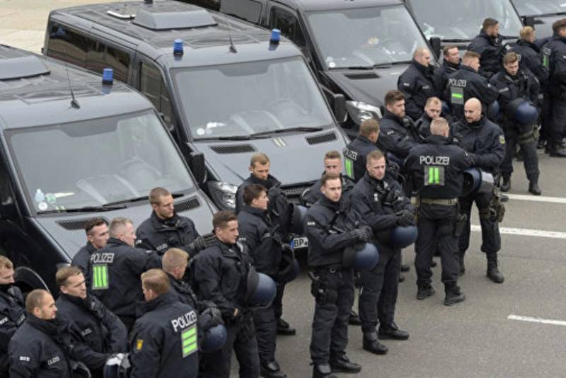 Almaniyanın DİN rəhbəri: Ölkədə terror təhlükəsi yüksək səviyyədədir