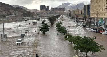 Məkkədə daşqın baş verdi