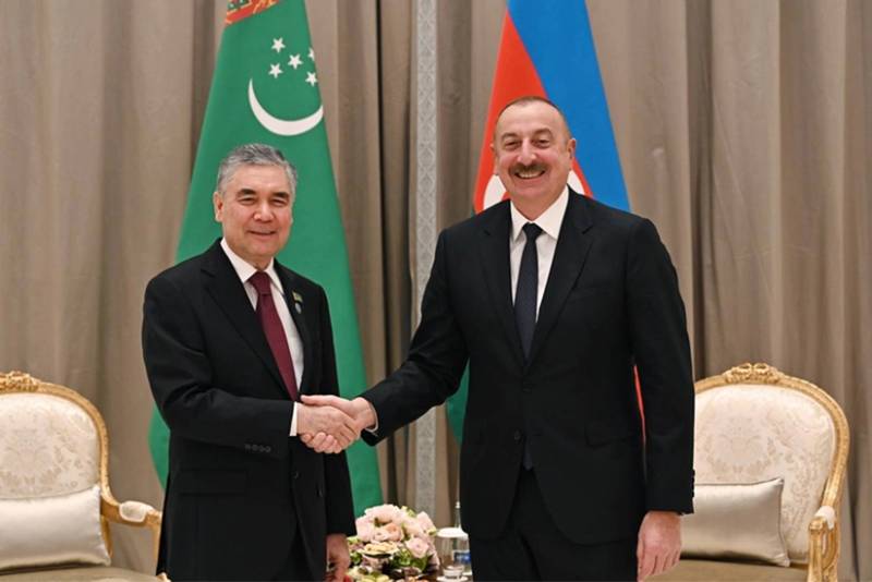 Qurbanqulu Berdiməhəmmədov İlham Əliyevi təbrik edib