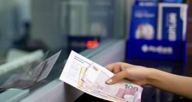 Əhalinin banklardakı əmanətləri artıb