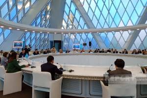 Astanada Türk dünyası ölkələrinin Beynəlxalq incəsənət festivalı başlayıb