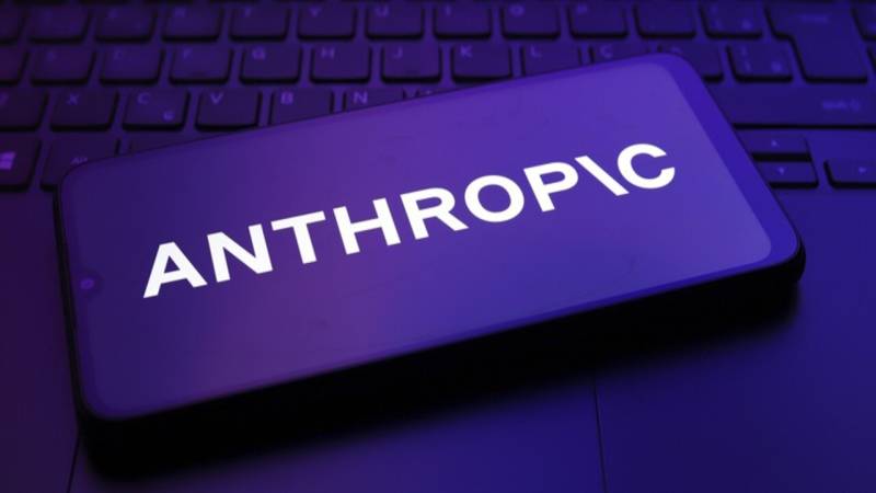 Anthropic Süni İntellektin Yaddaş Problemini Həll Etdi: Yeni SDK Uzunmüddətli Layihələrə Necə Təsir Edəcək?