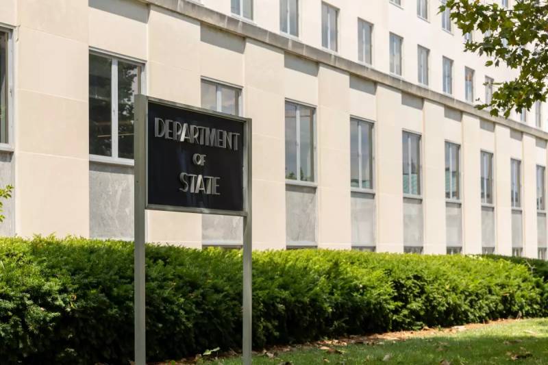 ABŞ Əfqanıstan Pasportu Sahiplərinə Viza Verilməsini Təhlükəsizlik Səbəbindən Dayandırdı