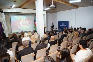 Binəqədidə "Zəfərin qəhrəmanları: şəhidlər və qazilər" mövzusu müzakirə olunub Xəbər şəkili