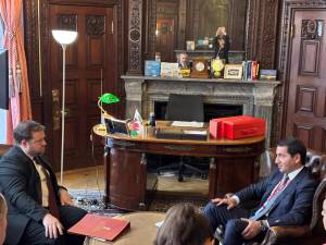 Azərbaycan ilə Böyük Britaniya arasında müdafiə və hərbi əməkdaşlıq əlaqələri müzakirə edilib (FOTO)