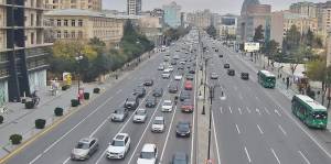 Sürücülərin NƏZƏRİNƏ: Paytaxtın bir sıra yollarında tıxac var - SİYAHI (FOTO)