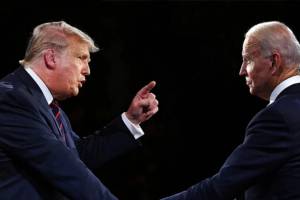 Tramp Baydenin avtomatik imza qurğusu ilə imzaladığı sənədləri ləğv edib Xəbər şəkili