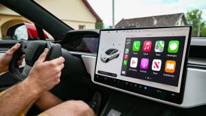 Tesla Nəhayət Apple CarPlay Dəstəyini Əlavə Edə Bilər: Şirkət Daxili Testlərə Başlayıb Xəbər şəkili
