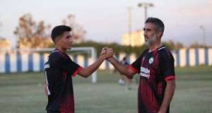 ​Ata-oğul eyni komandada oynayır  Xəbər şəkili