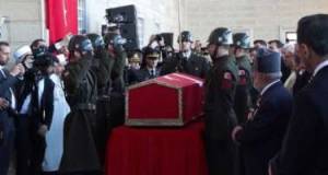 Qəzada şəhid olan polkovnik dəfn edildi