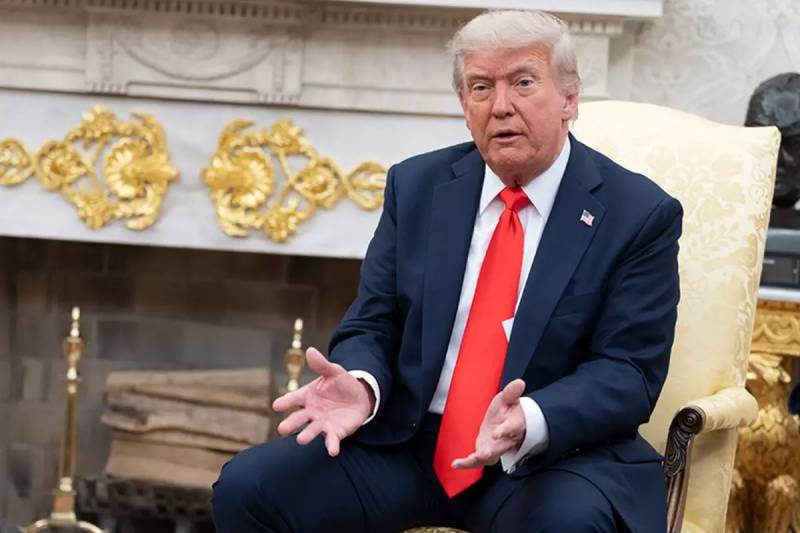 ABŞ Konqresi Epşteyn Dosyalarını Açır: Tramp Milyarderin Sualları Qarşısında Jurnalistə Həddini Bildirdi