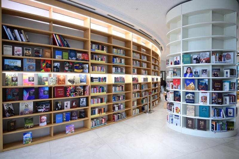 Antalya Kitabxanasında Azərbaycan bölməsinin açılışı olub