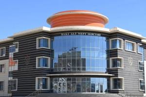 Bakı Ali Neft Məktəbinin yaradılmasından 14 il ötür Xəbər şəkili