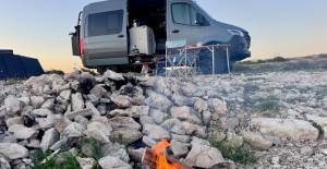 20 İllik Jurnalistika Təcrübəsi: İş və İstirahət üçün Güclü "Vanlife" Qurğusunu Necə Yaratdım? Xəbər şəkili
