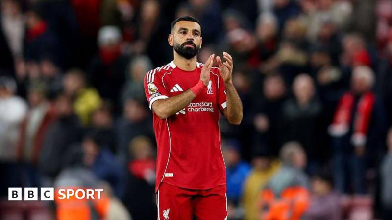 Ueyn Runi Məhəmməd Salahın Heyətdən Kənarlaşdırılmasını Tələb Edir: "Müdafiədə Kömək Etmir"