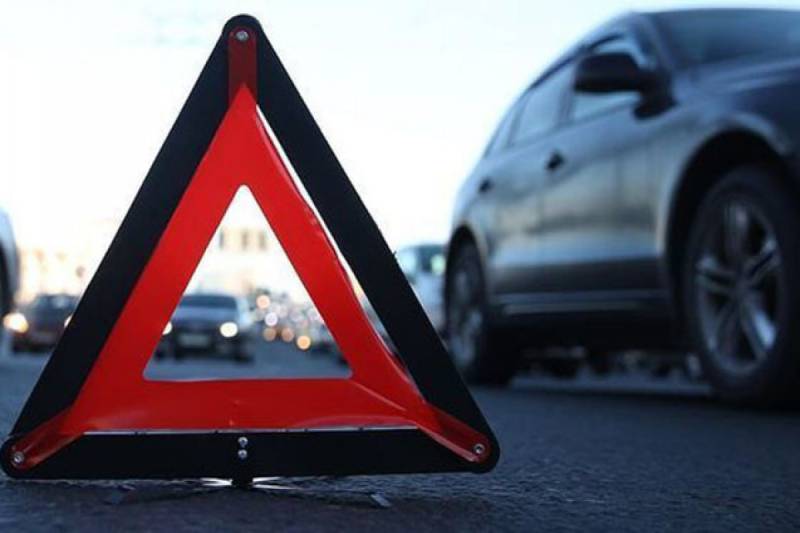 Ağstafada minik avtomobili aşıb, 5 nəfər xəsarət alıb