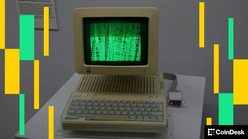 AWS Nasazlığı: Kriptovalyuta Niyə Mərkəzləşdirilmiş İnfrastrukturlardan Asılı Olmamalıdır?