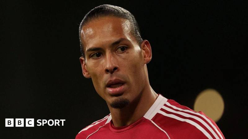 Van Deyk Ueyn Runi'nin Liderliklə Bağlı Tənqidini "Tənbəl Təşəbbüs" Adlandırdı