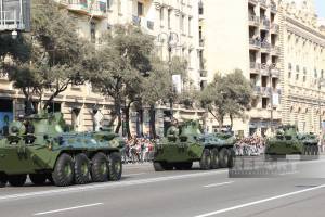 Bakıda hərbi paradda aviasiyanın çıxışları başlayıb - YENİLƏNİB-4 - CANLI