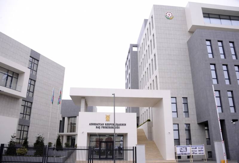 Qaradağ Rayon İcra Hakimiyyətinin bir neçə vəzifəli şəxsi saxlanılıb