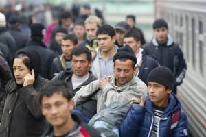 Moskva vilayətindən minlərlə miqrant deportasiya ediləcək Xəbər şəkili